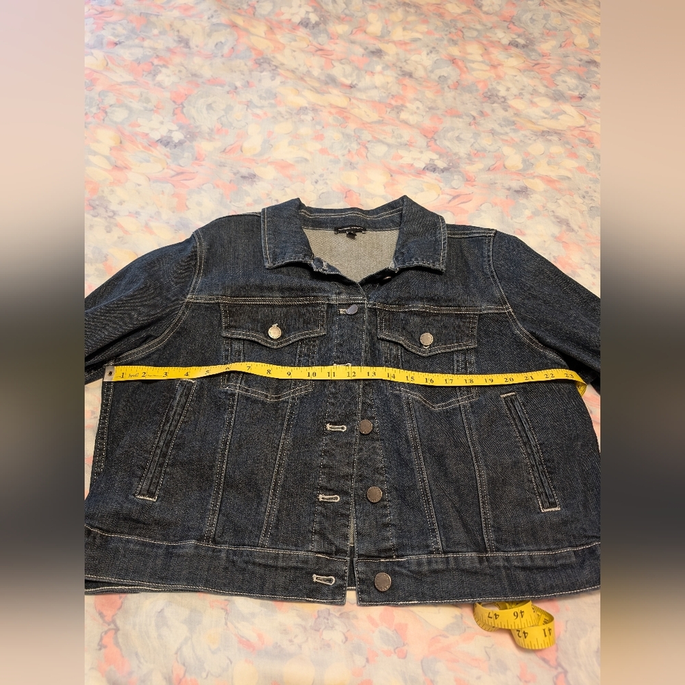 Universal Standard Size M Women's Kelsey Denim Jacket, 18-20 - Picture 5 of 9